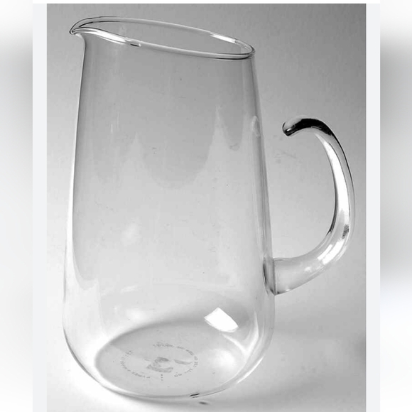 Originals Clear Pitcher by Pyrex - Picture 1 of 4